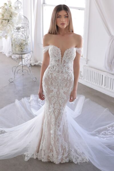 Ollie wedding dress in druban