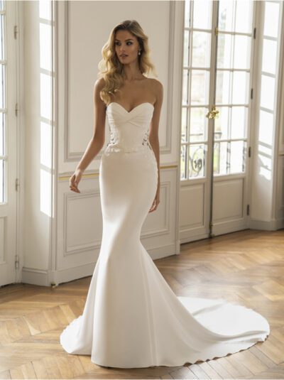 Evelynn Etoile wedding dress in Durban