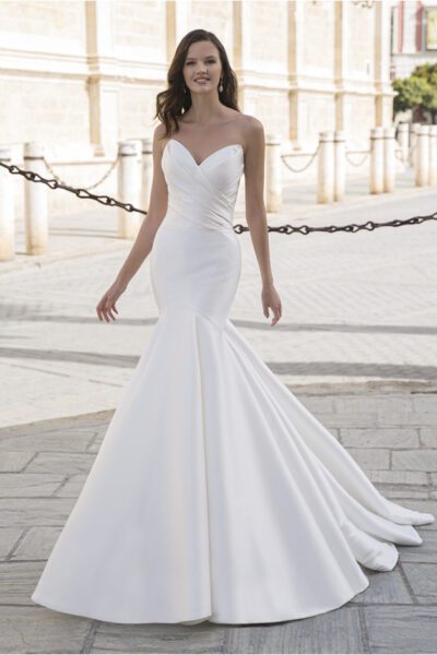 Aramis Etoile wedding dress in Durban